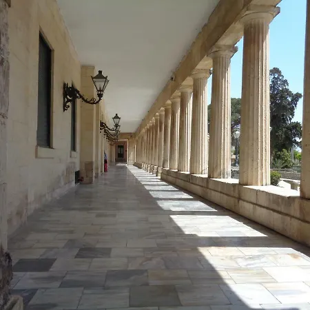 Corfu-haris Old Town Corfu (city)